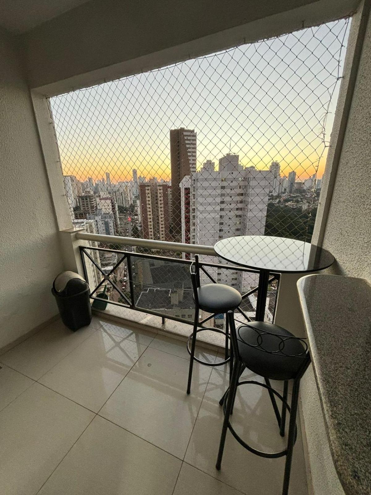 1810 - Flat Para Temporada Em Goiania-Proximo Ao Parque Areiao Dış mekan fotoğraf